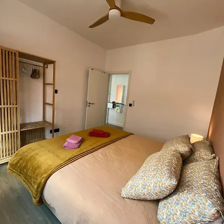 Kalya Surf House Caparica コスタ・ダ・カパリカ